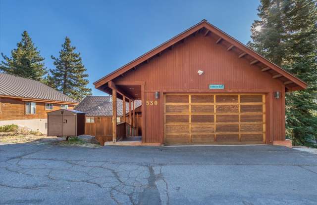Fully Furnished 2 bed, 2 bath Ski Lease Gallery 3