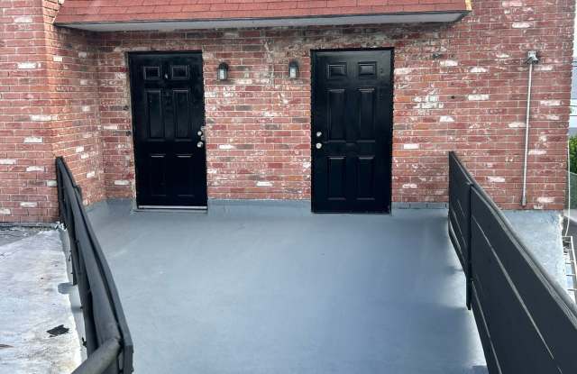 Charming 2 Bed/1.5 Bath Apartment in Fort Lauderdale photos photos