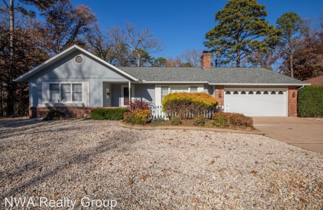 12 Deddington - 12 Deddington Drive, Bella Vista, AR 72714