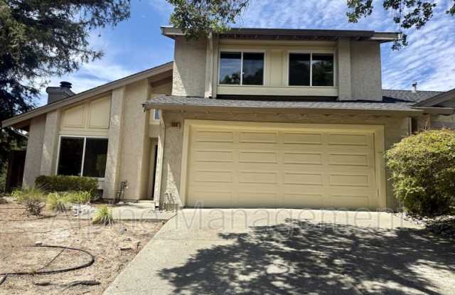 560 Palo Alto Place - Main photos photos