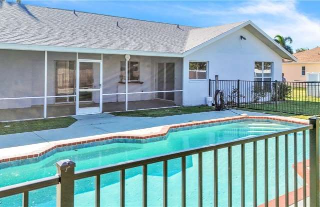 209 SW 10th Terrace photos photos