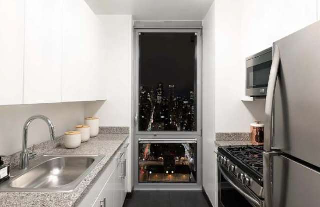 510 West 38th St. Gallery 3