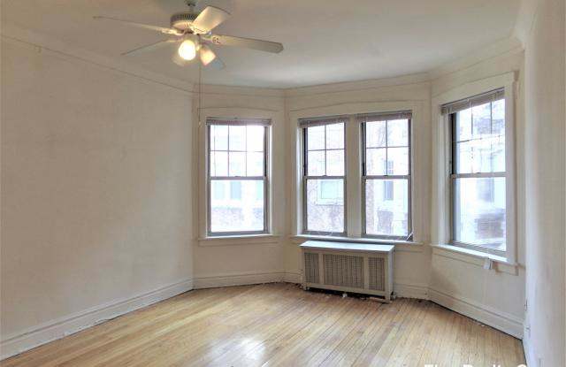 1047 West NORTH SHORE - 1047 West North Shore Avenue, Chicago, IL 60626