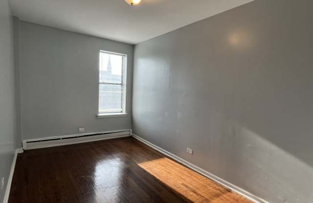 3 North Keeler Avenue - 203 Gallery 4