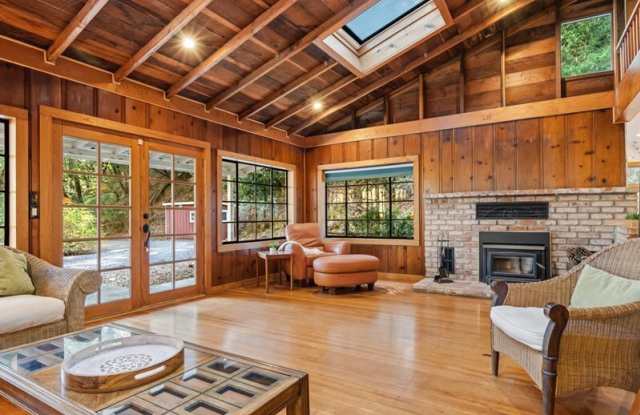 1311 West Dry Creek Road Gallery 3