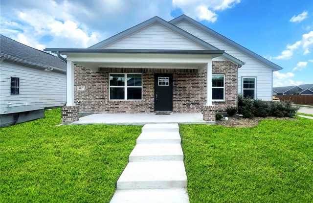 4817 Bullfrog Way photos photos