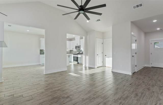 97 N Adler Avenue Gallery 4