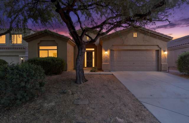 Golf course lot in Gated community at Dove Valley Ranch with a Primary bedroom closet you could live in!!! 3 bedroom, 3 bathroom plus room for an office!! Must SEE available NOW!!! Gallery 3