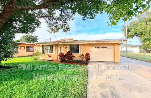 2265 3rd St NE photos photos