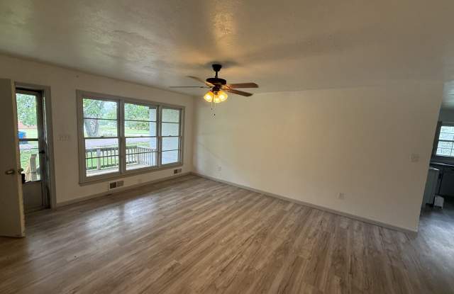 136 North Crown Point Drive Gallery 2
