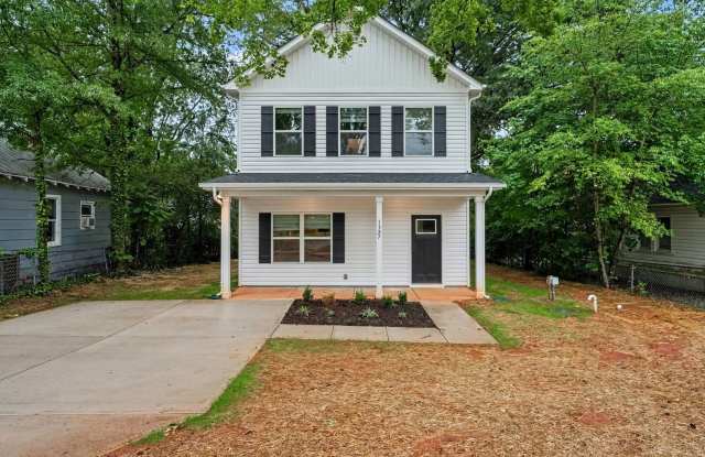 3BED/3BATH NEW CONSTRUCTION Gallery 1