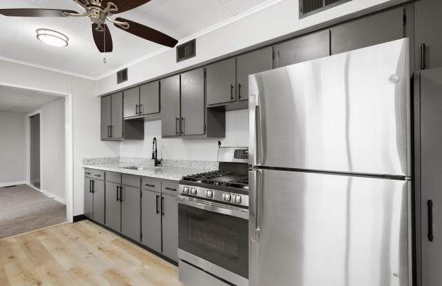 Beautiful 2 bedroom home in South Side Flats available October 1! Gallery 1
