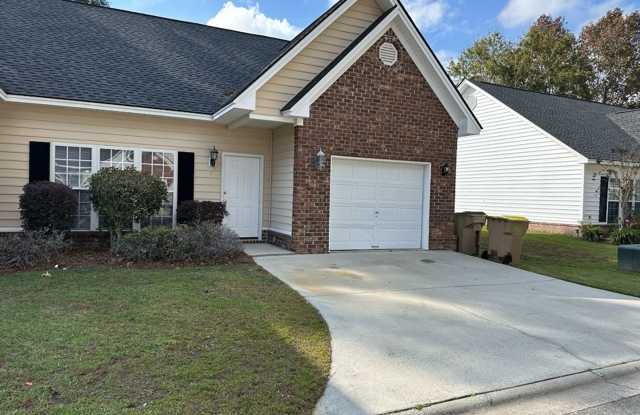 *Available Now* 7 Crossing Drive photos photos