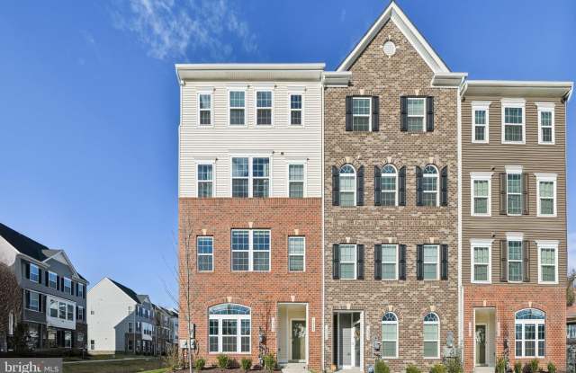 10960 PRESIDENTIAL Parkway photos photos