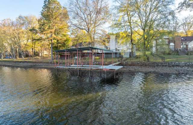 115 Springbrook Point Gallery 2