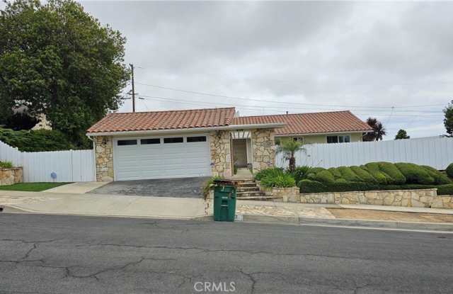 7012 Beechfield Drive photos photos