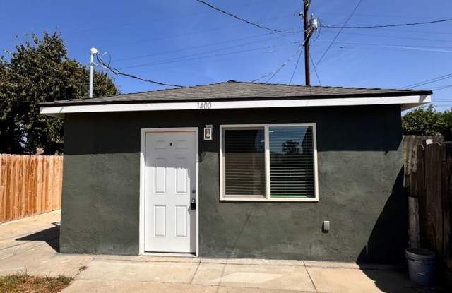 Brand New All Electric Studio ADU Water Included! $1150 Deposit/Rent photos photos