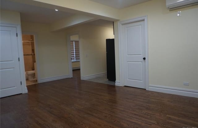 3640 Tibbett Avenue Gallery 3