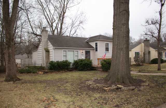 7626 Colonial Drive Gallery 3