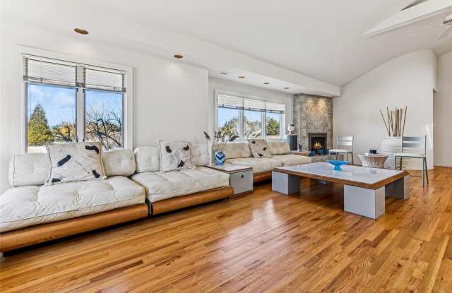22 Meadow Lane photos photos
