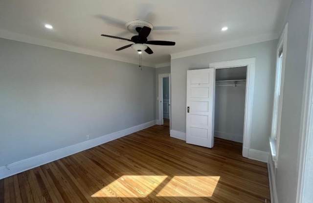 38 Plainfield Avenue Gallery 3