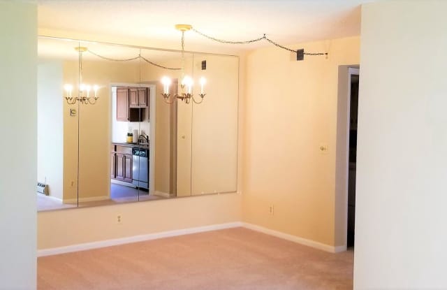 15301 BEAVERBROOK COURT Gallery 4