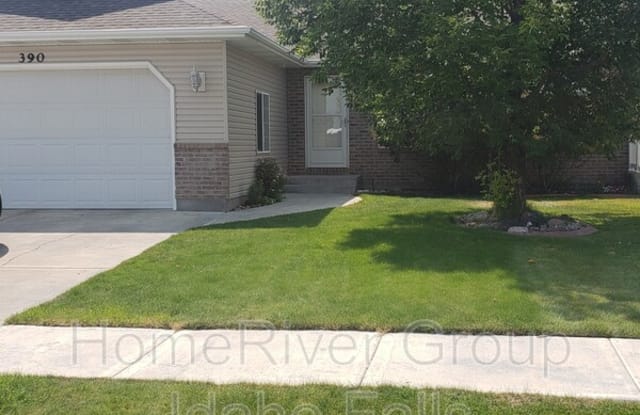 390 Bridger Dr photos photos