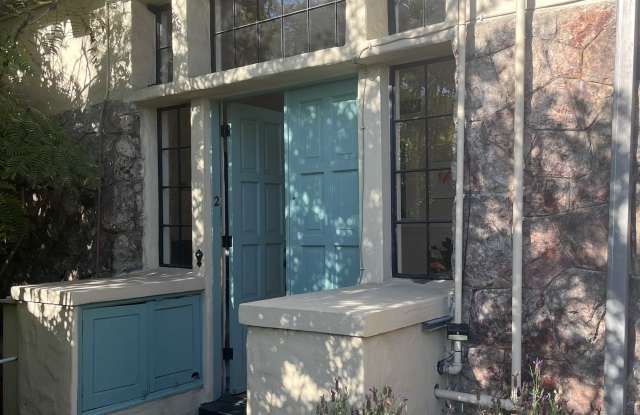 2471 Cedar Street Gallery 2