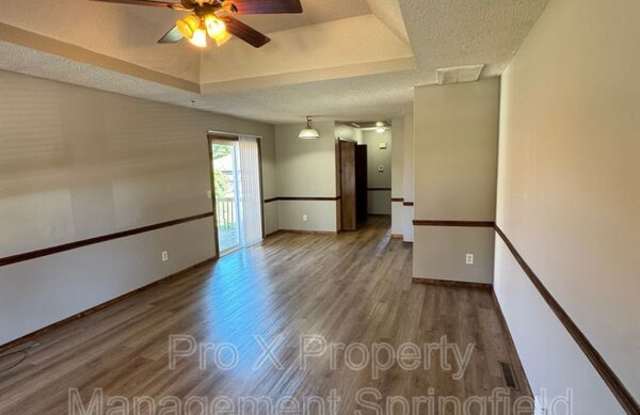 3724 Farm Road 165 Gallery 3