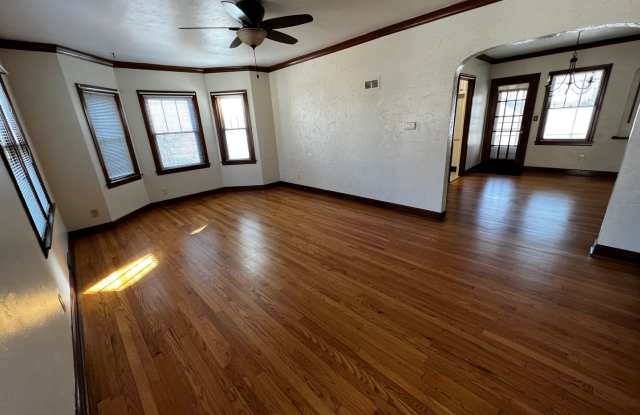 2 bedroom home with bonus room in Davenport photos photos