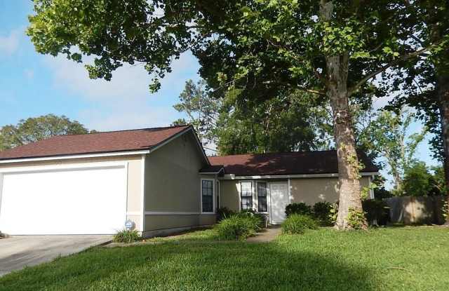 952 Aries Road W. - 952 Aries Road West, Jacksonville, FL 32216