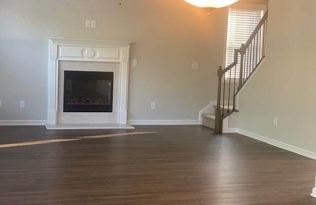 213 Winterset Circle Gallery 3
