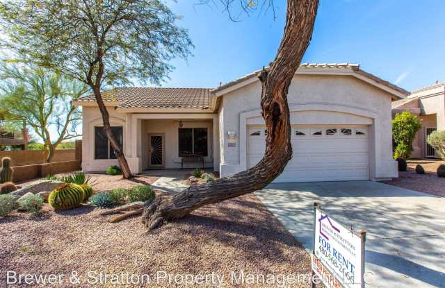 2342 N Malachite Gallery 2
