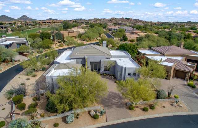 9792 E MONUMENT Drive Gallery 2