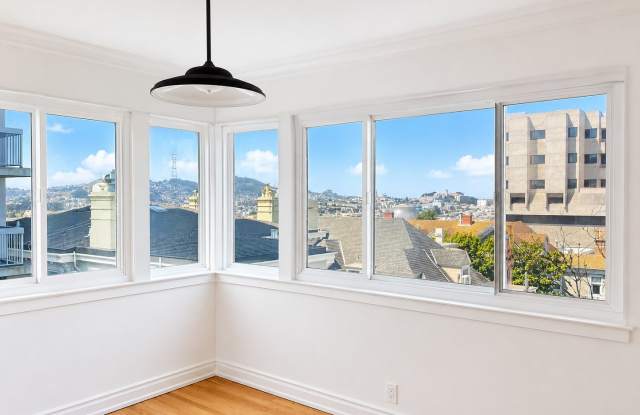 2121 Laguna Street photos photos