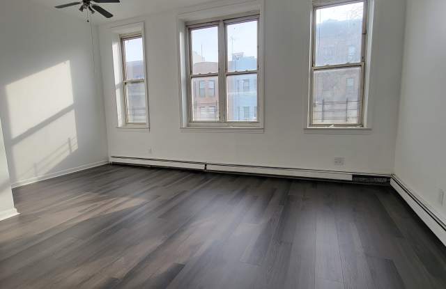 13 Bleecker St photos photos