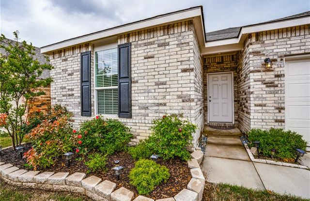 1812 Megan Creek Drive Gallery 4