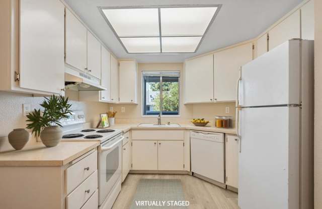 331 Shadow Run Dr photos photos