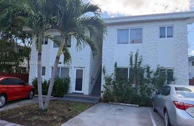 2006 Calais Dr photos photos