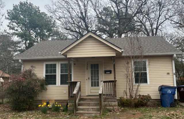 1425 S. 16th photos photos