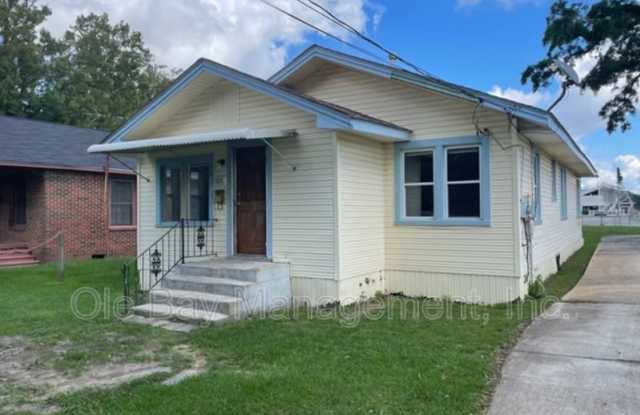 553 Tisdale St photos photos