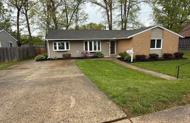 416 BRESLIN RD photos photos