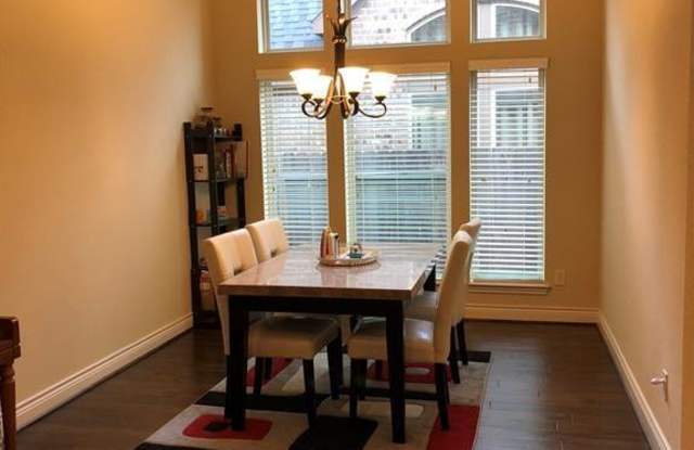 18602 Roslyn Springs Drive Gallery 3