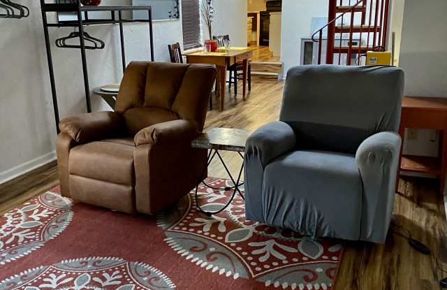 3431 Walnut Street Gallery 4