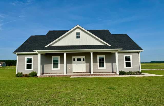 477 North Trotman Road Gallery 1