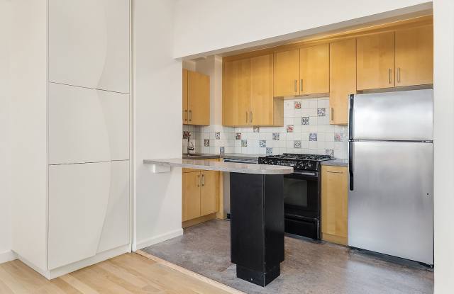 143 Avenue B - 8A Gallery 2