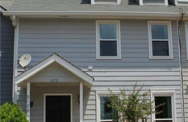 1220 Kennesaw Trace Court NW photos photos