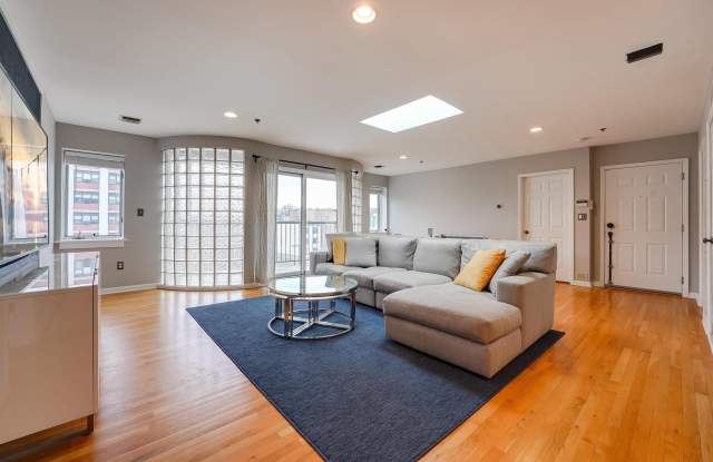 321 ADAMS ST photos photos