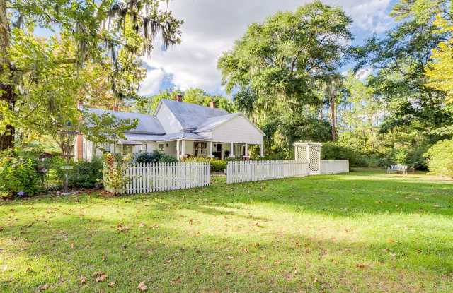 Experience Peaceful Country Living in Clyo, GA – $2,200/Month! Gallery 4