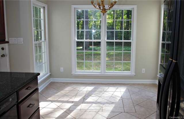 8512 Flanagan Court Gallery 3